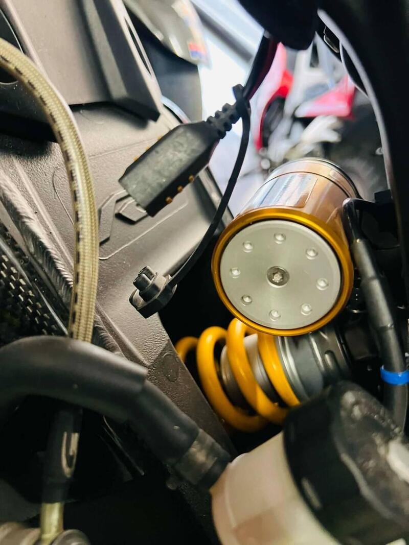 Yamaha YZF R1 (2017 - 19) (5)