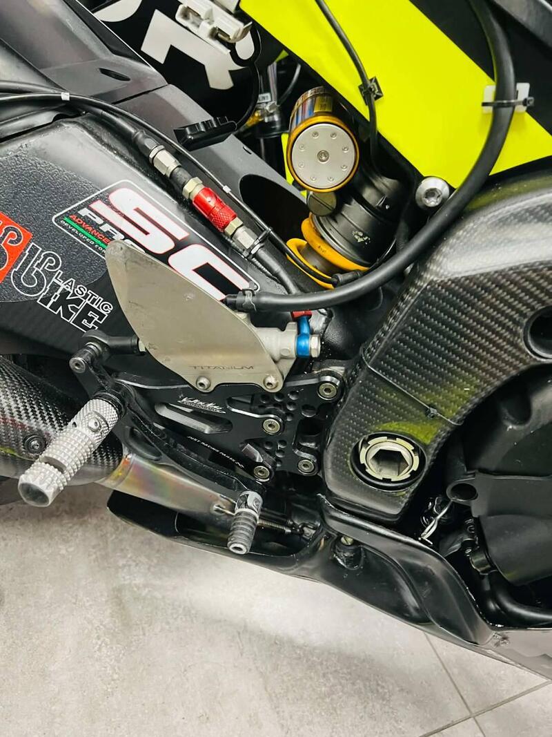 Yamaha YZF R6 Race (2021) (5)