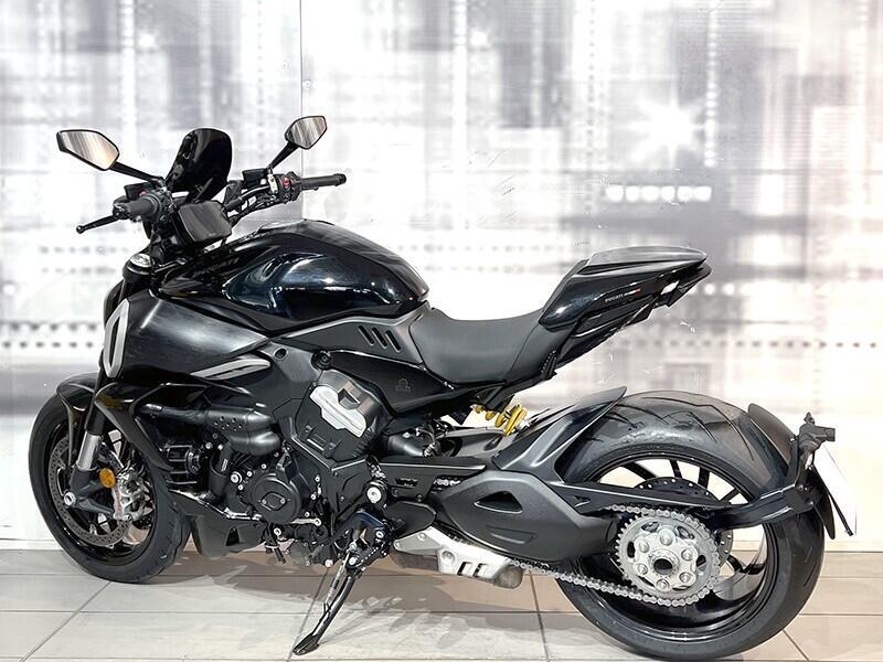 Ducati Diavel V4 (2023 - 26) (2)