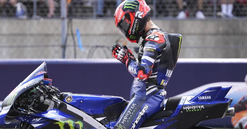 MotoGP 2026. Il V4 di Yamaha non convince Carlos Checa: "Lento e inaffidabile"