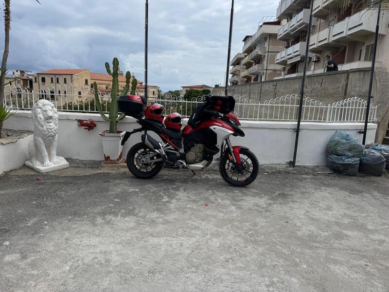 Ducati Multistrada V4 S (2021 - 24) (2)