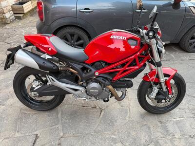 Ducati Monster 696 Plus (2007 - 14) usata