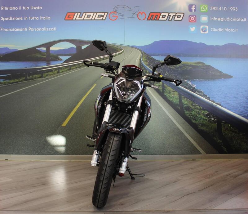 Vendo Keeway Motor RKF 125 (2018 - 20) usata a Caronno Pertusella ...