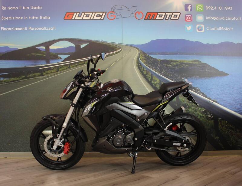 Vendo Keeway Motor RKF 125 (2018 - 20) usata a Caronno Pertusella ...