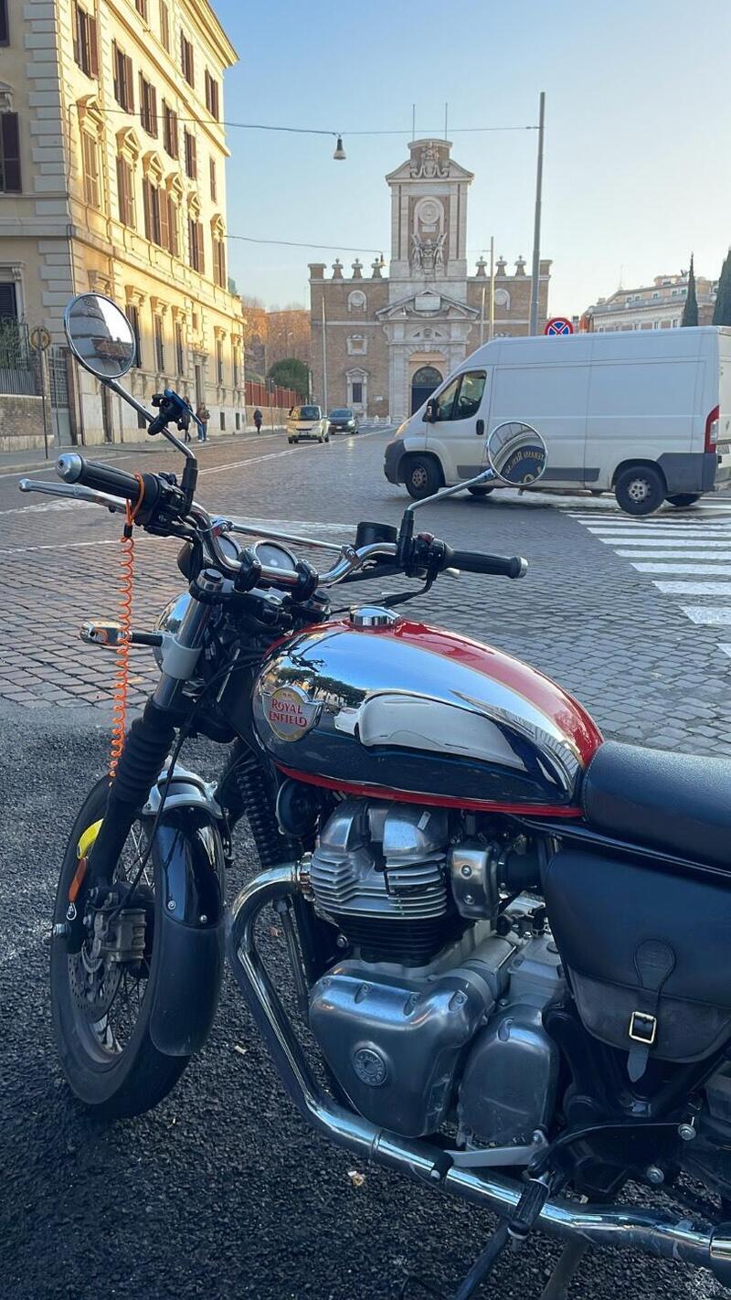 Royal Enfield Interceptor 650 (2021 - 26)