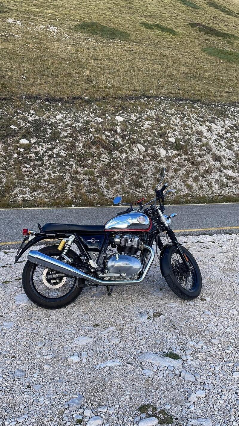 Royal Enfield Interceptor 650 (2021 - 26) (4)