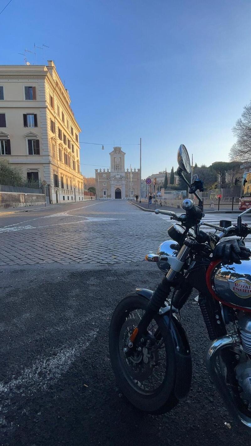 Royal Enfield Interceptor 650 (2021 - 26) (9)