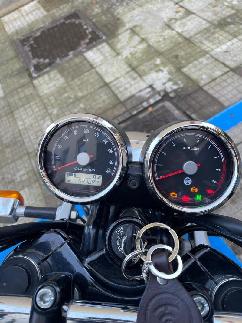 Royal Enfield Interceptor 650 (2021 - 26) (13)