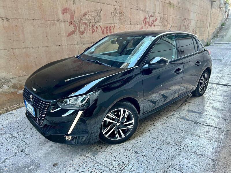 Peugeot 208 usata a Palermo (3)