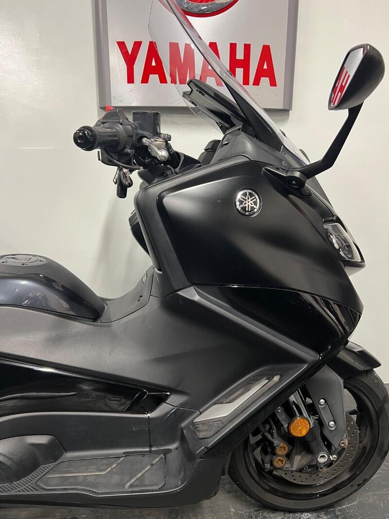 Yamaha T-Max 560 (2022 - 24) (6)
