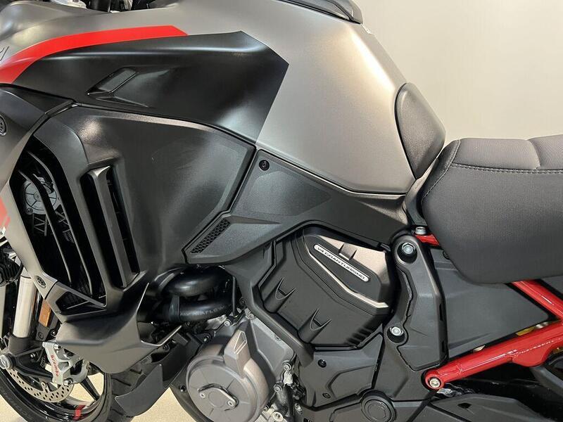Ducati Multistrada V4 S (2021 - 24) (8)