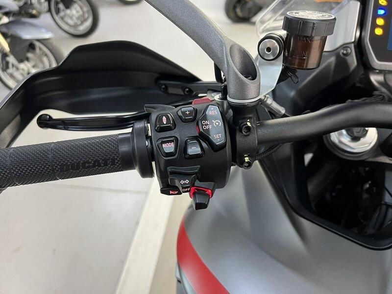 Ducati Multistrada V4 S (2021 - 24) (9)