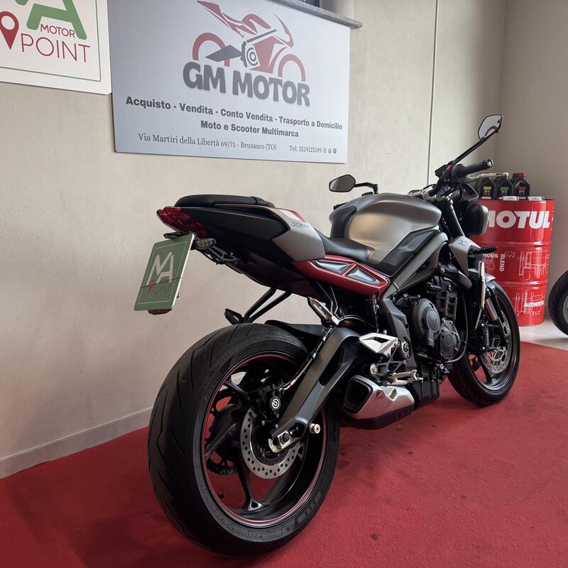 Triumph Street Triple R (2020 - 22) (3)