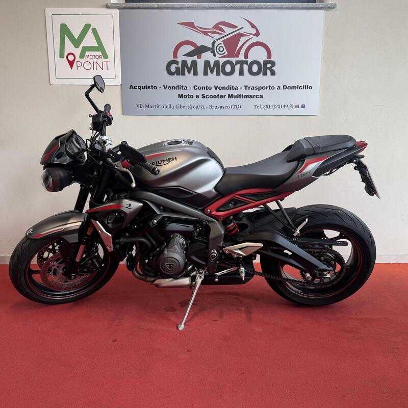 Triumph Street Triple R (2020 - 22) (4)