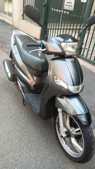 Peugeot Tweet 125 (2014 - 17) usata