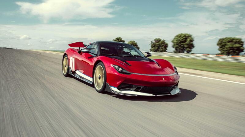 Milano Design Week 2026: in via Tortona si celebrano 10 anni di Saloni dell'Auto all'aperto