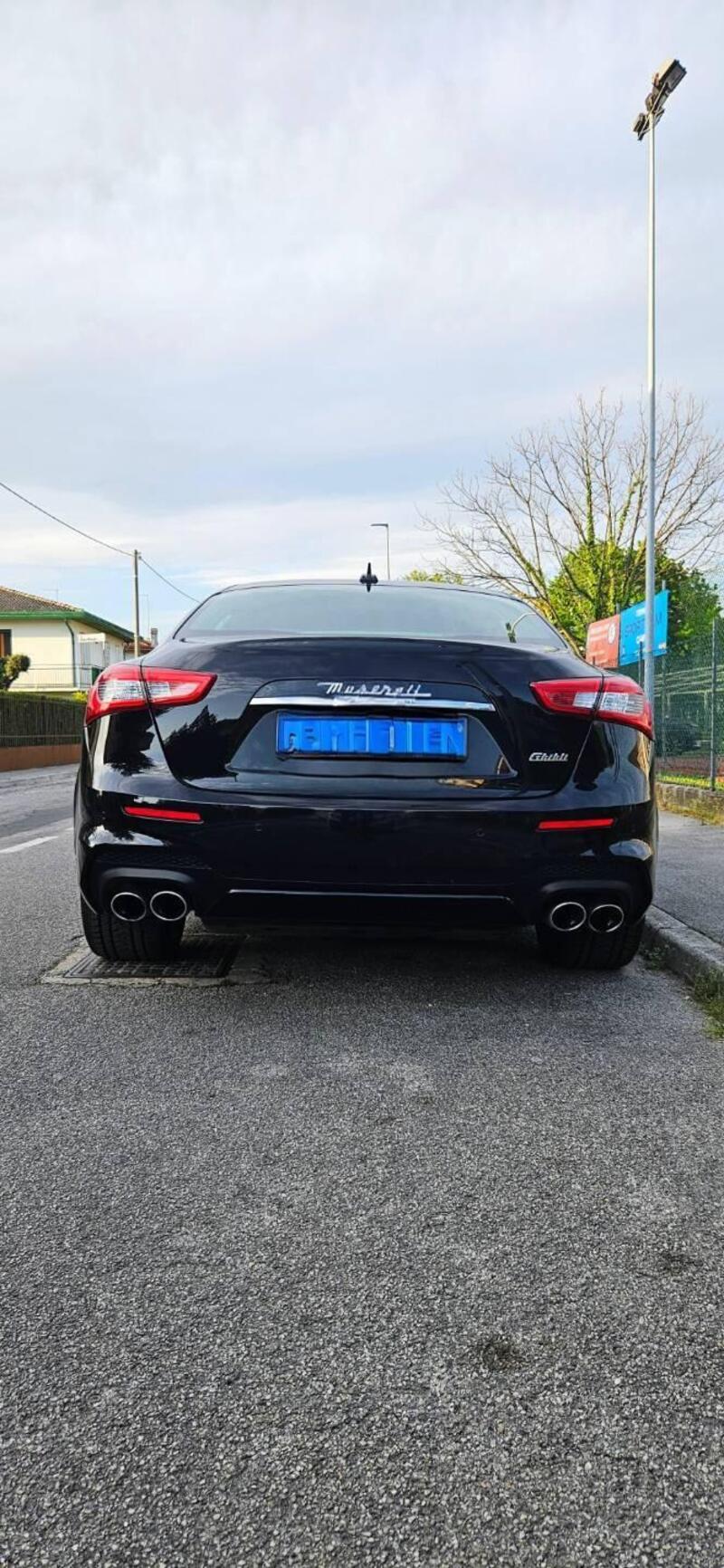 Maserati Ghibli usata a Padova (9)