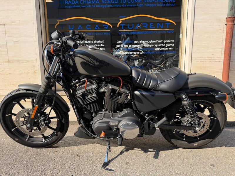 Harley-Davidson 883 Iron (2017 - 20) - XL 883N (2)