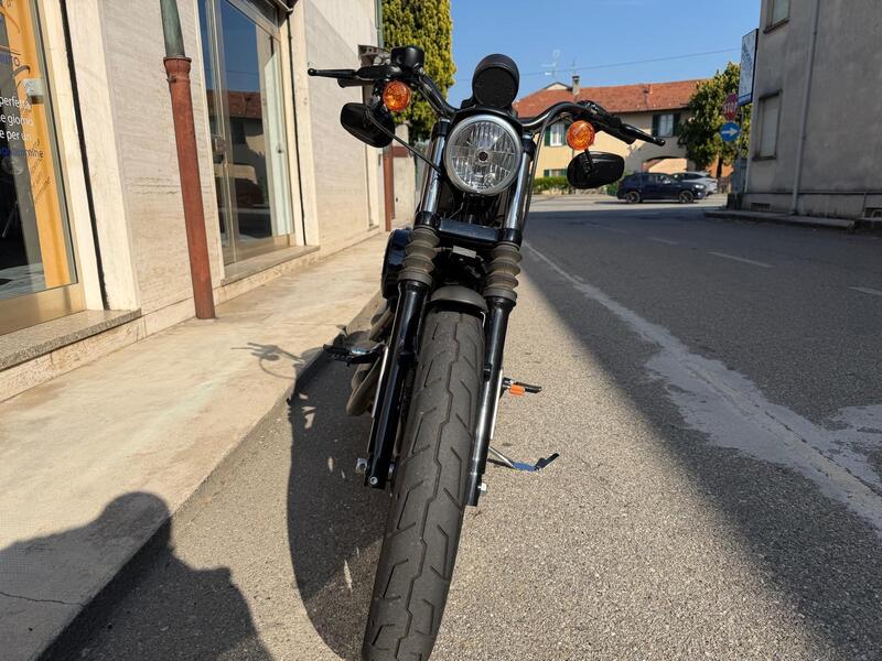 Harley-Davidson 883 Iron (2017 - 20) - XL 883N (3)