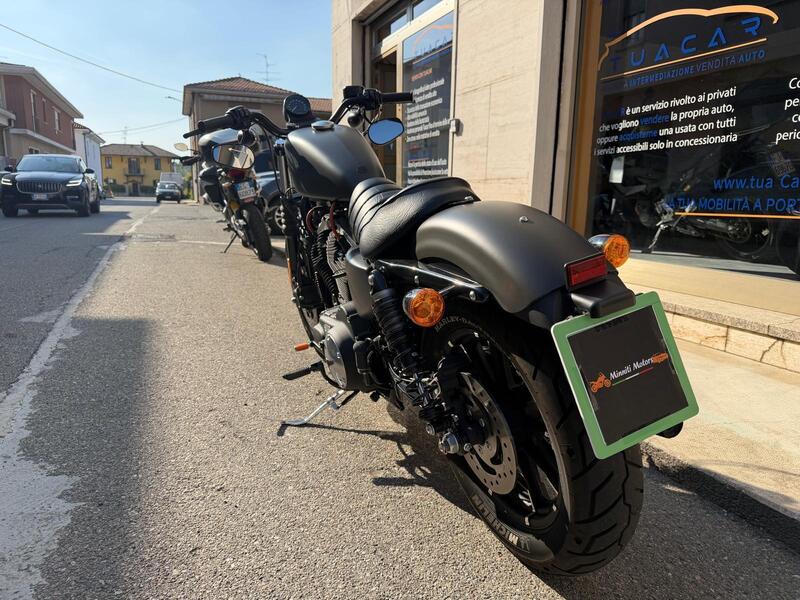 Harley-Davidson 883 Iron (2017 - 20) - XL 883N (10)