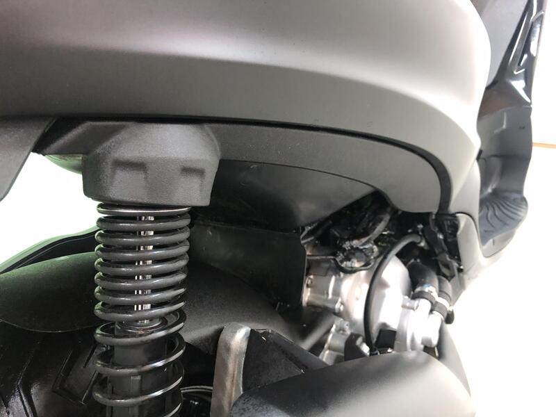 Piaggio Beverly 300 i.e. Police ABS-ASR (2017 - 20) (16)