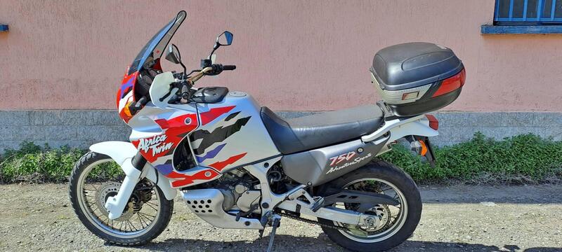Honda Africa Twin XRV 750 (1996 - 02)
