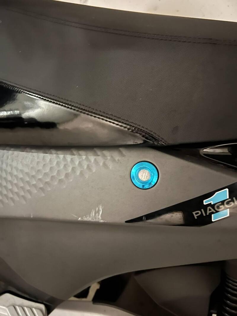 Piaggio 1 Active (2022 - 26) (7)