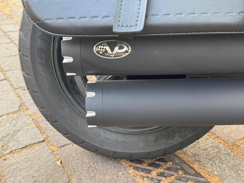 Indian Chief 1890 Bobber Dark Horse (2021 - 26) (7)