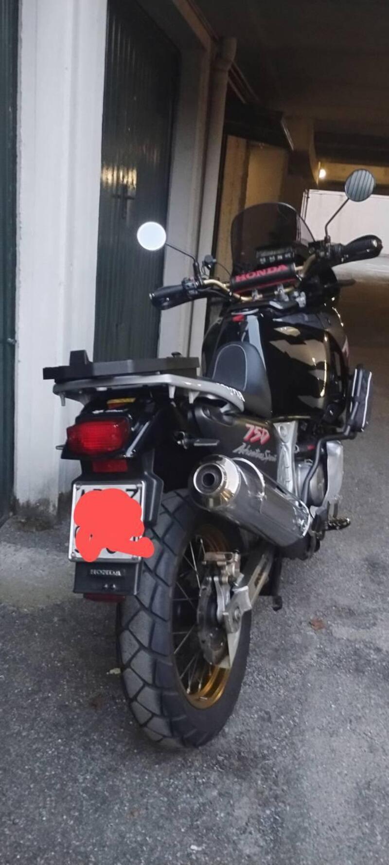 Honda Africa Twin XRV 750 (1996 - 02) (7)