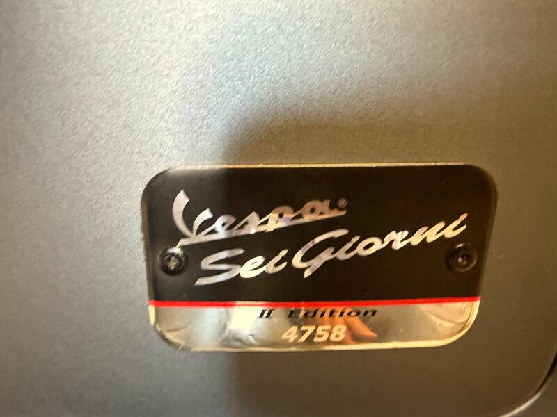 Vespa Sei Giorni 300 Hpe (2021 - 22) (7)