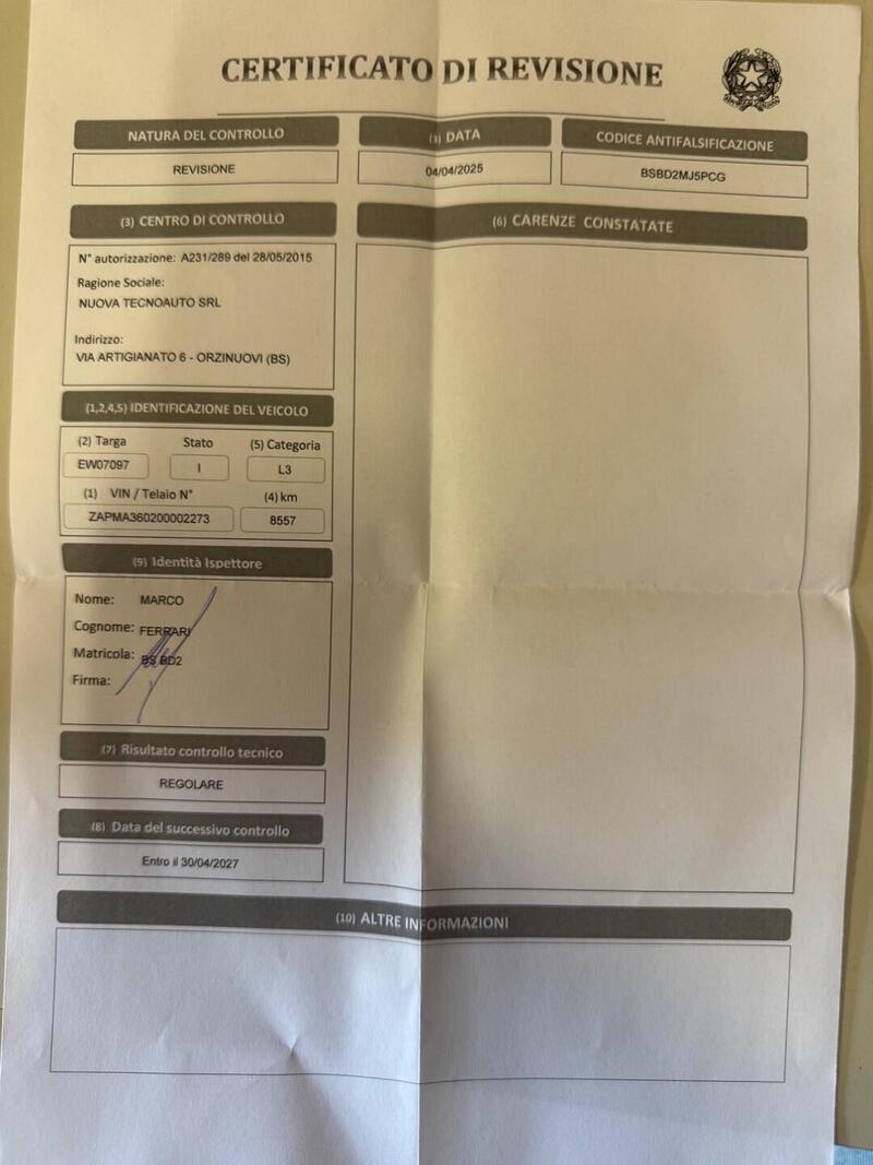 Vespa Sei Giorni 300 Hpe (2021 - 22) (12)