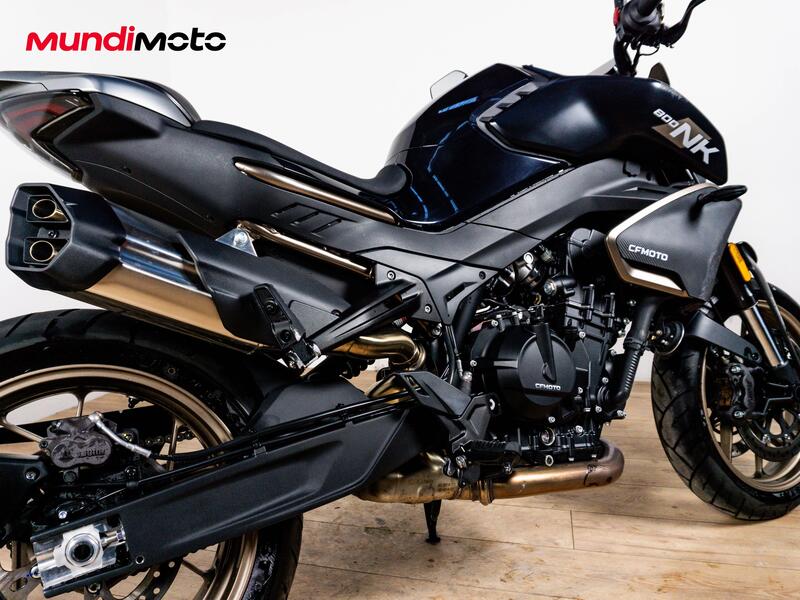 CFMOTO 800NK Sport (2023 - 26) (4)