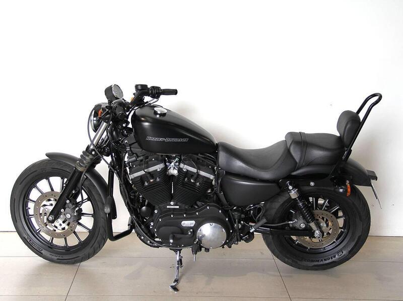 Harley-Davidson 883 Iron (2009 - 11) - XL 883N (10)