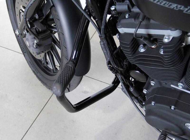 Harley-Davidson 883 Iron (2009 - 11) - XL 883N (14)