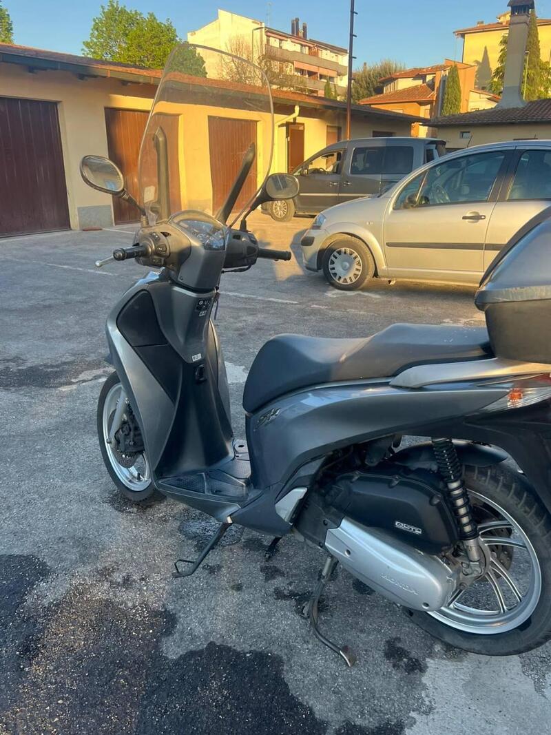 Honda SH 125 i ABS (2013 - 17)