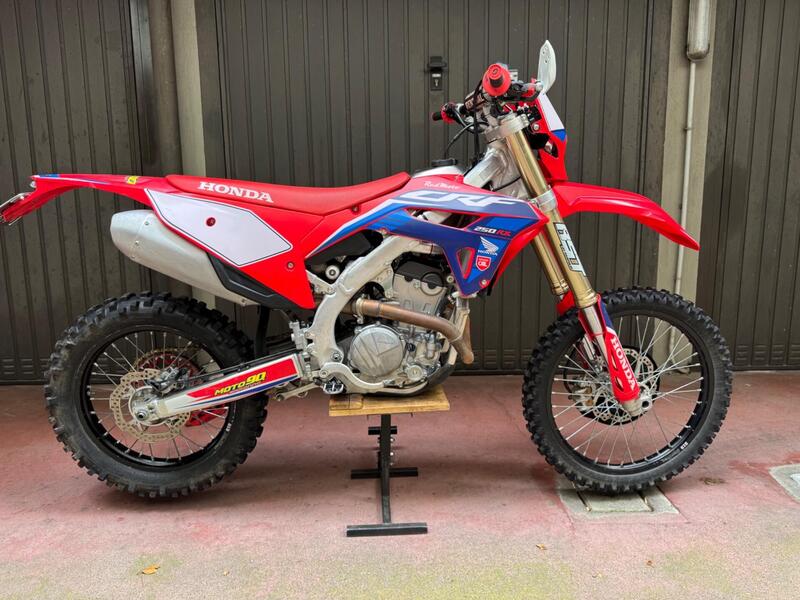 Honda CRF 250RX Enduro (2023) (5)