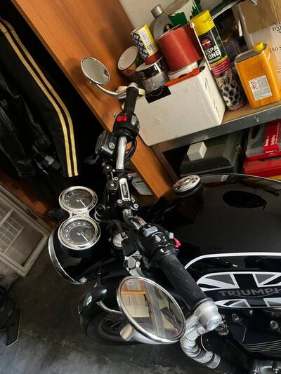 Triumph Bonneville T120 (2016 - 20) usata