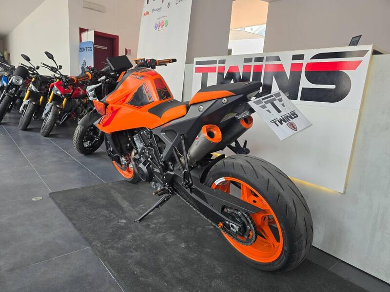 KTM 990 Duke (2024 - 26) (6)