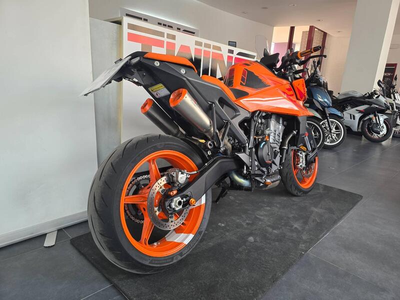 KTM 990 Duke (2024 - 26) (8)