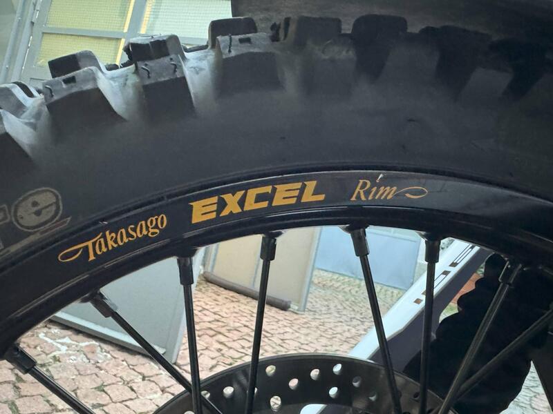 Husqvarna Norden 901 (2022 - 26) (5)