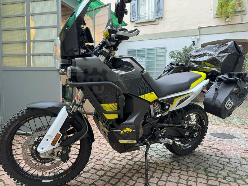 Husqvarna Norden 901 (2022 - 26) (11)