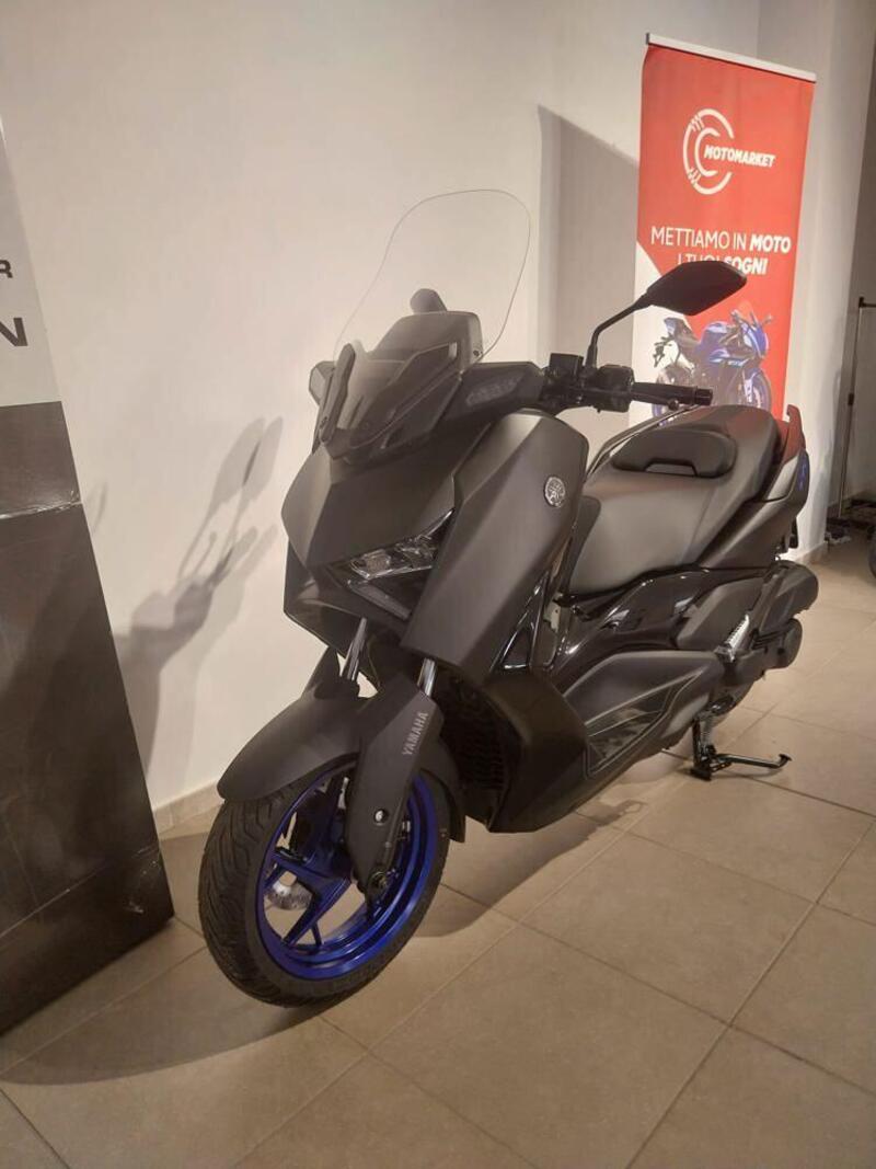 Yamaha X-Max 125 (2025 - 26) (4)