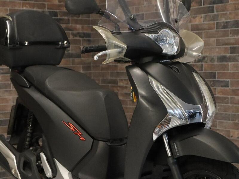 Honda SH 125 i ABS (2013 - 17) (12)