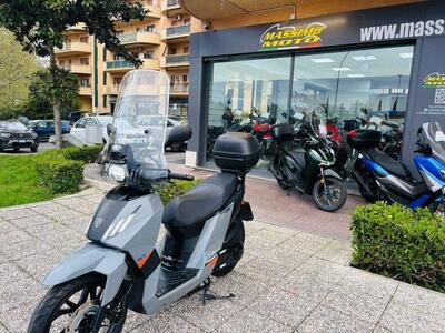 Peugeot Tweet 200 GT (2021 - 25) usata