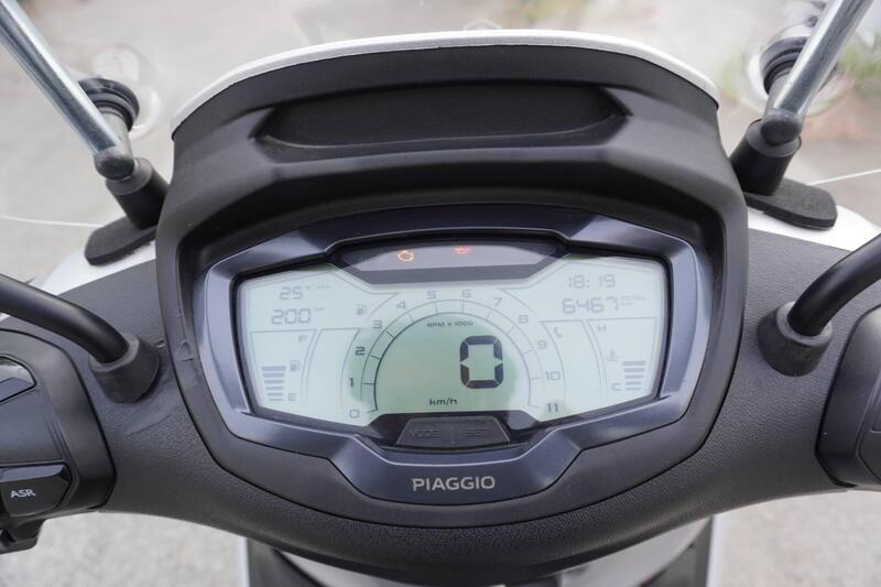 Piaggio Beverly 400 S ABS-ASR (2021 - 24) (8)