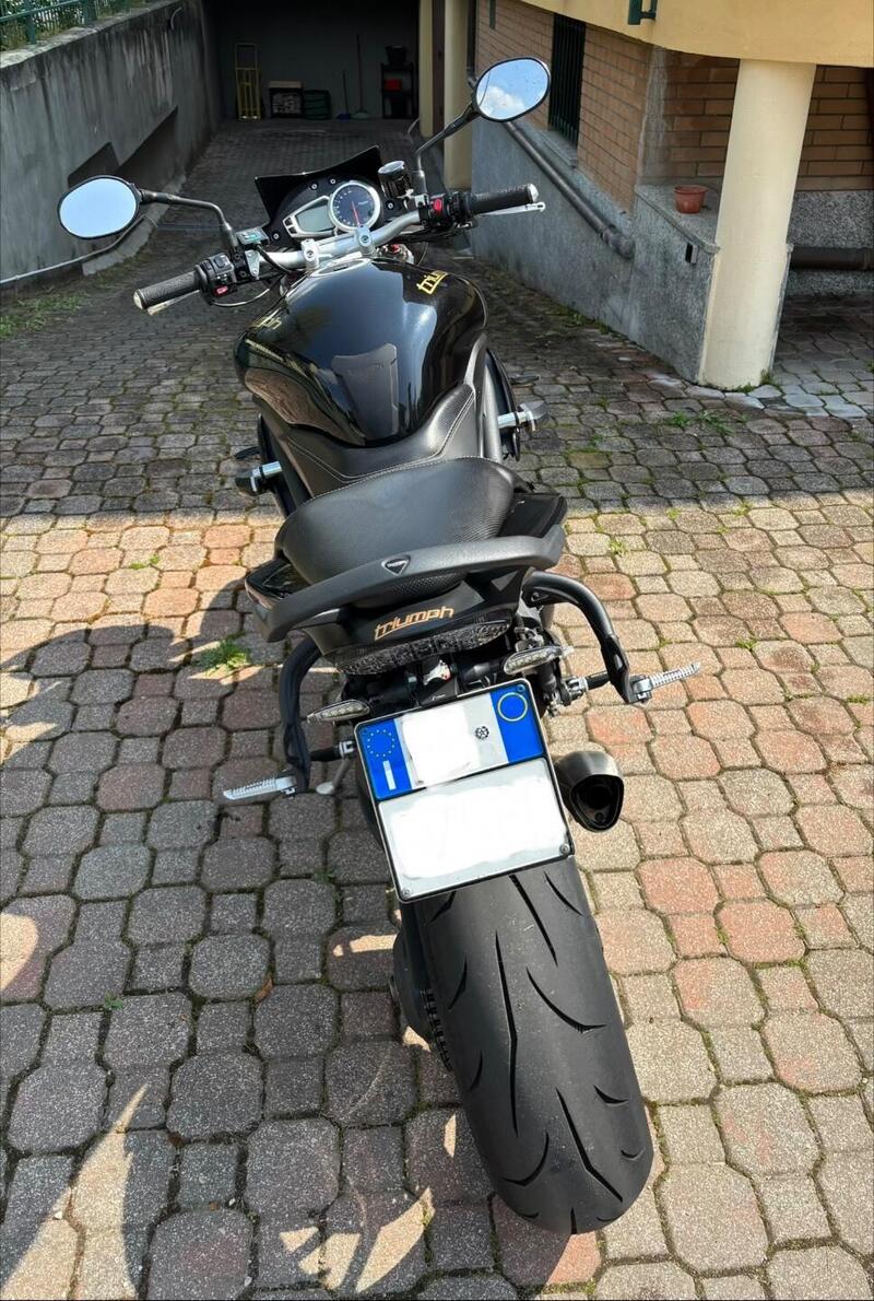 Triumph Speed Triple 1050 ABS (2011 - 15) (5)