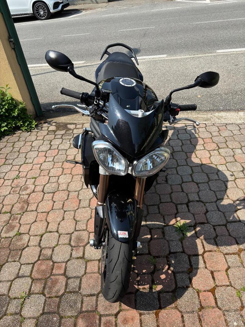Triumph Speed Triple 1050 ABS (2011 - 15) (6)