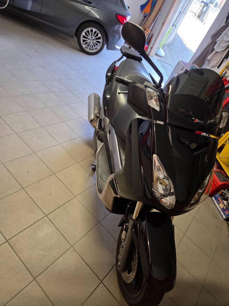 Yamaha X-Max 250 (2007 - 09) (3)