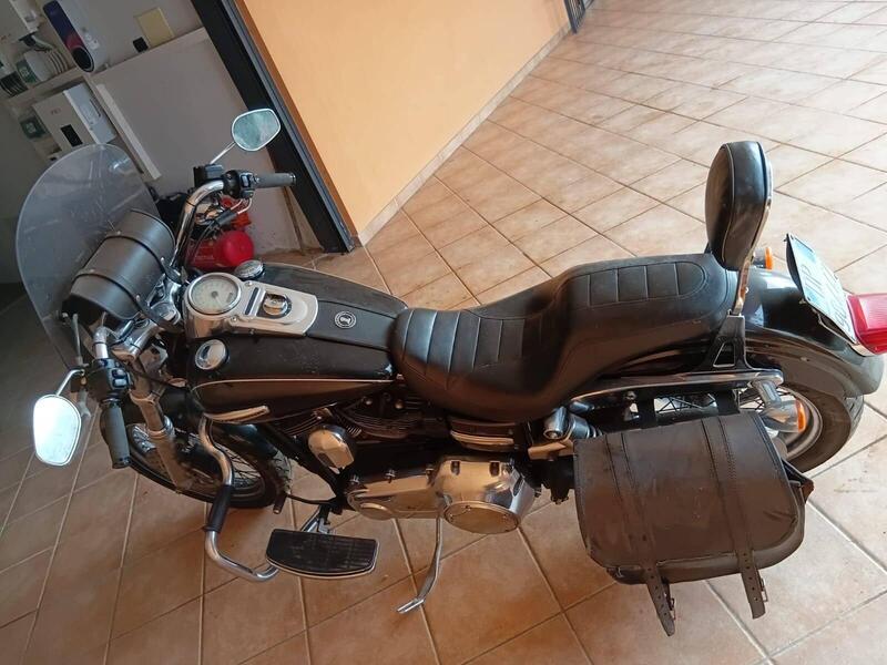 Harley-Davidson 1584 Super Glide Custom (2008 - 13) - FXDC (4)