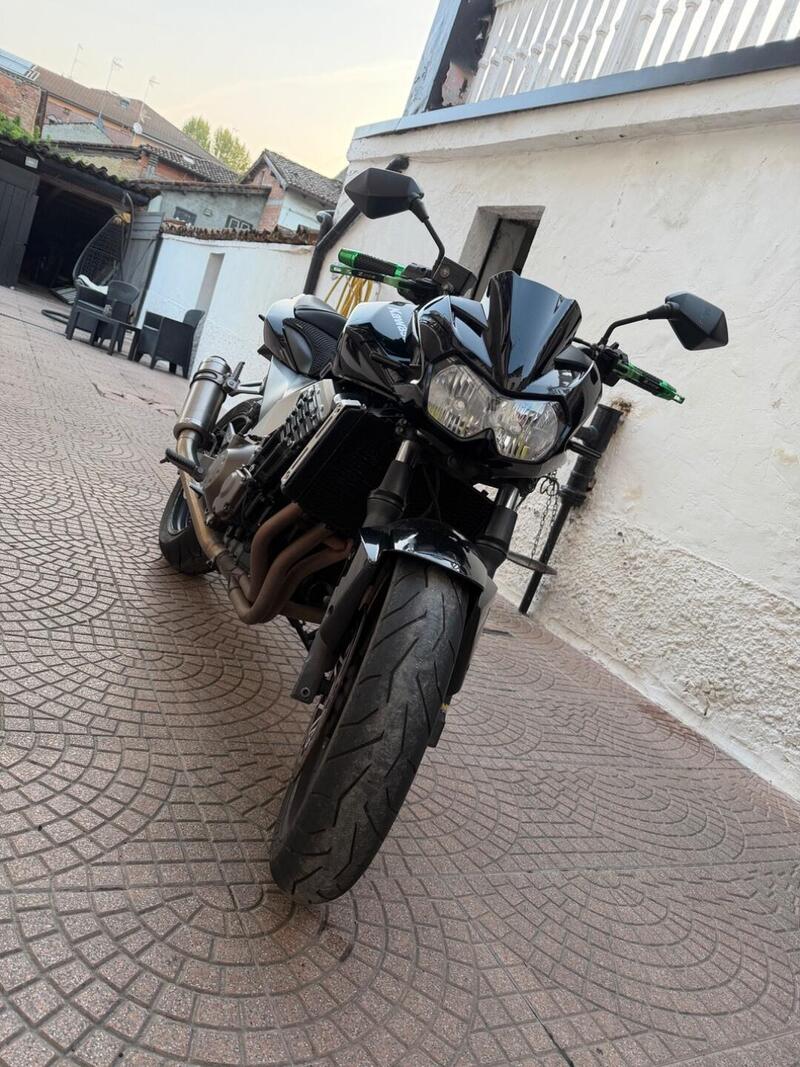 Kawasaki Z 750 S (2)